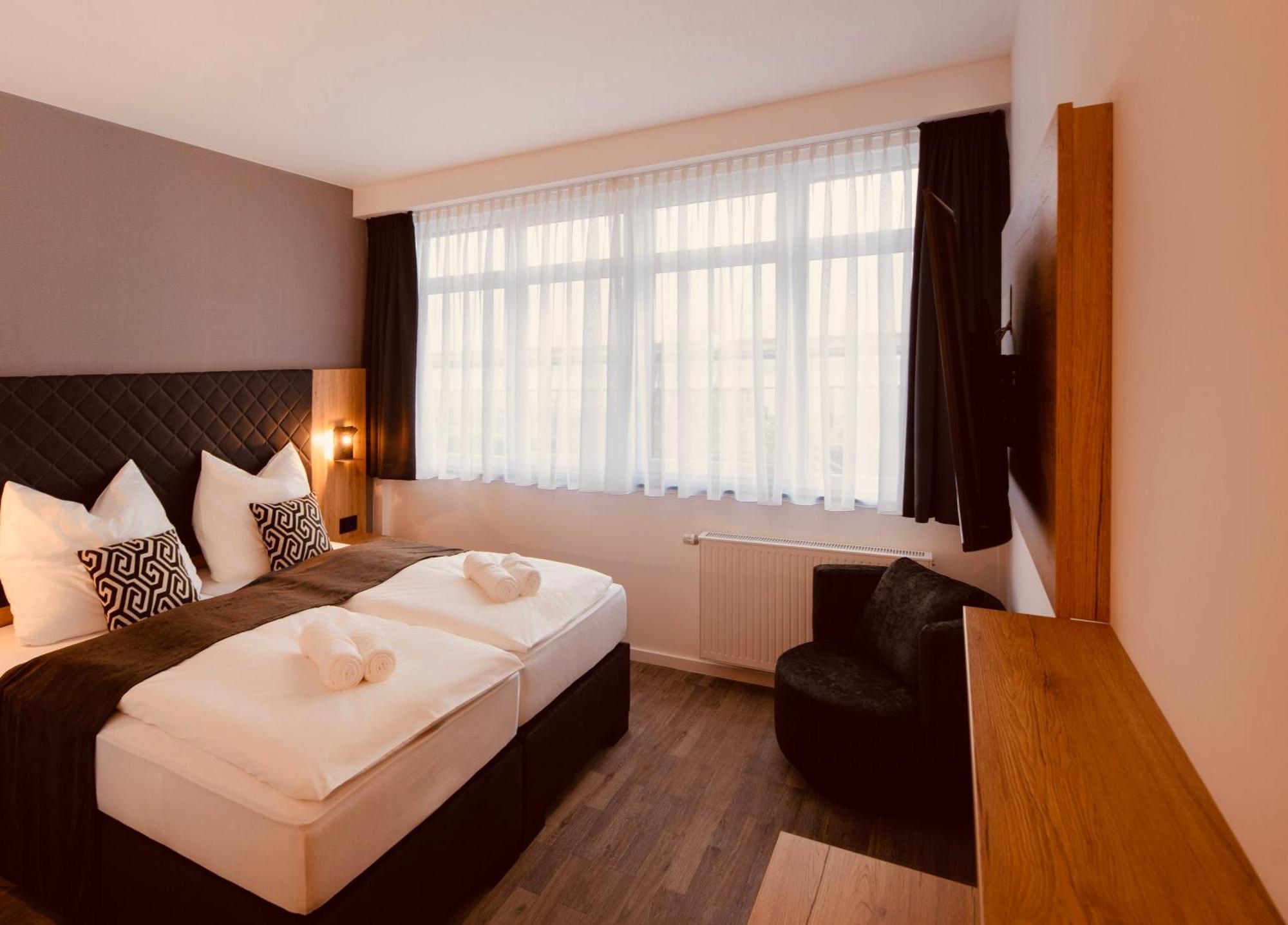 Midoma, Self Check-In Hotel, Hannover Messe Laatzen Ngoại thất bức ảnh